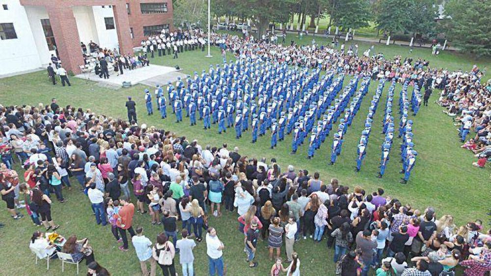 General Pueyrredon cuenta con 215 nuevos oficiales de la Polic�a Local