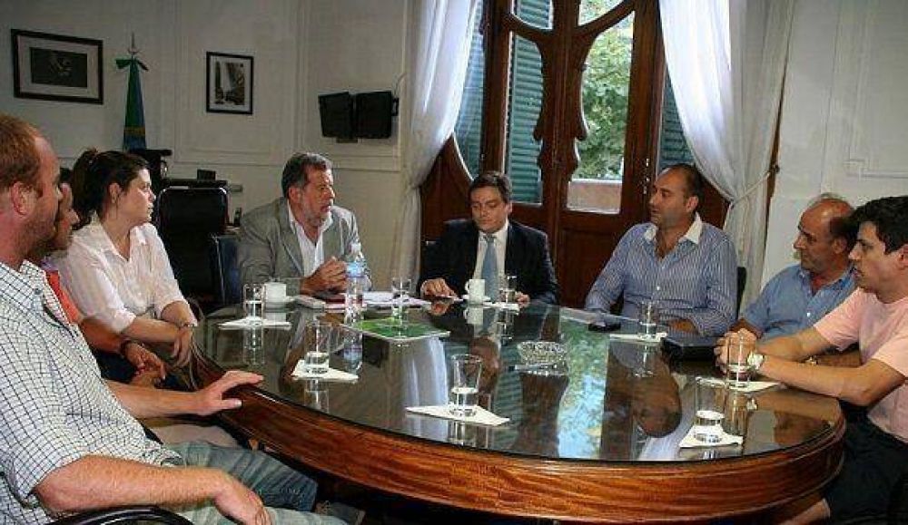 INTEGRACION RADICAL CON EL MINISTRO DE PRODUCCION JORGE ELUSTONDO