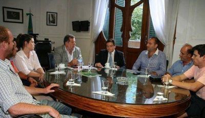 INTEGRACION RADICAL CON EL MINISTRO DE PRODUCCION JORGE ELUSTONDO
