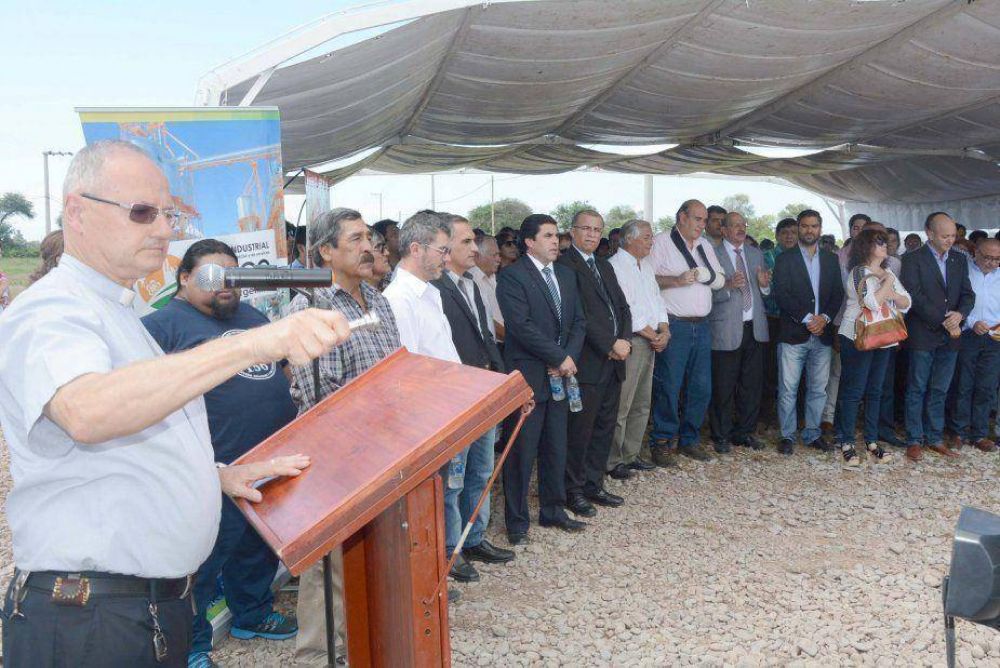 Inauguraron red el�ctrica en el parque industrial