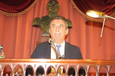 Sergio Urribarri tambi�n respalda el acuerdo con los holdouts 