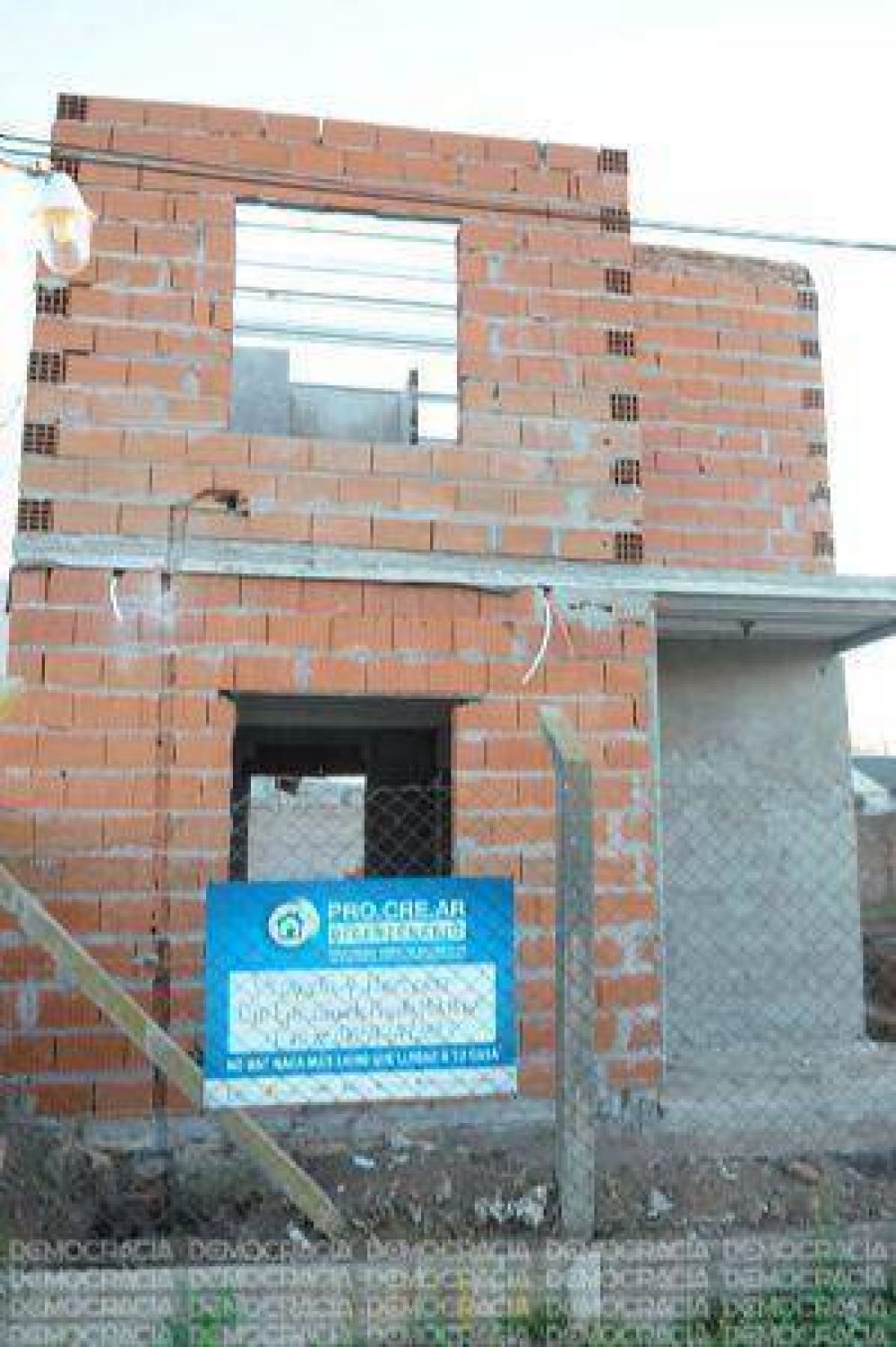 Jun�n: advierten que Procrear funciona a �cuentagotas� y cay� la construcci�n