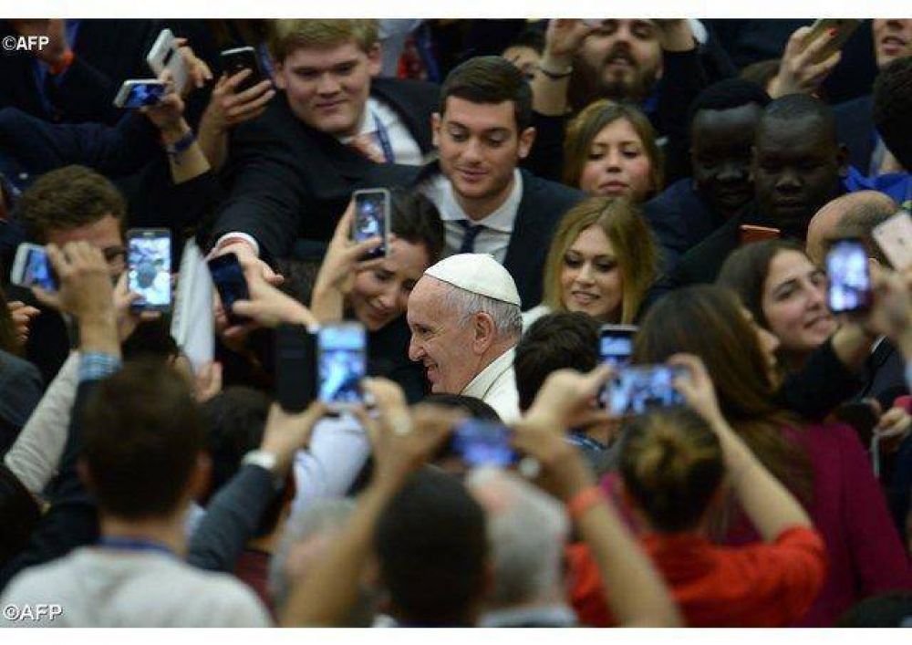 Nuestra fuerza como comunidad se basa en la compasin por los dems, el Papa a la Harvard World Model United Nations