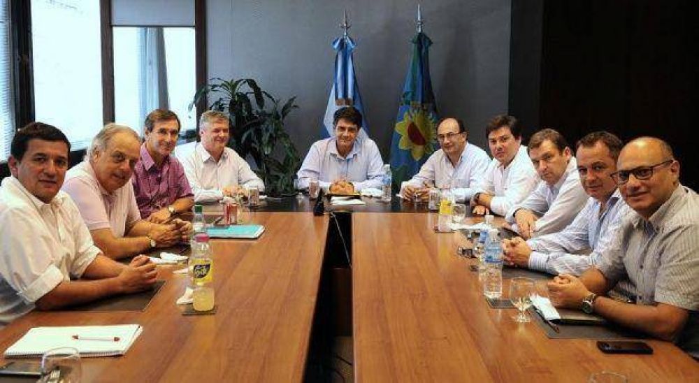 Jorge Macri present a intendentes de Cambiemos las herramientas del Grupo Bapro