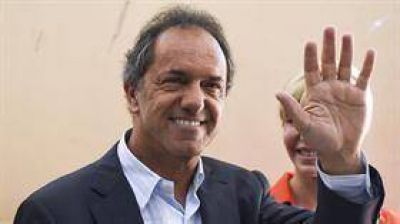 El kirchnerismo impulsa ahora a Daniel Scioli para la conducci�n del PJ