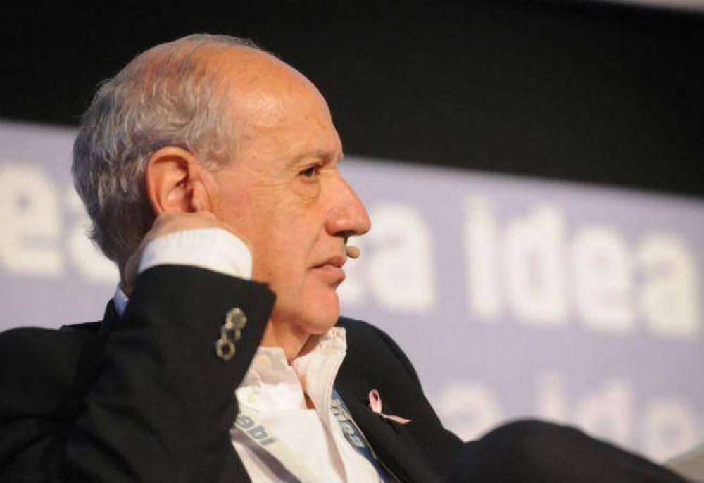 Lavagna �El acuerdo con los holdouts es malo y extramadamente caro�