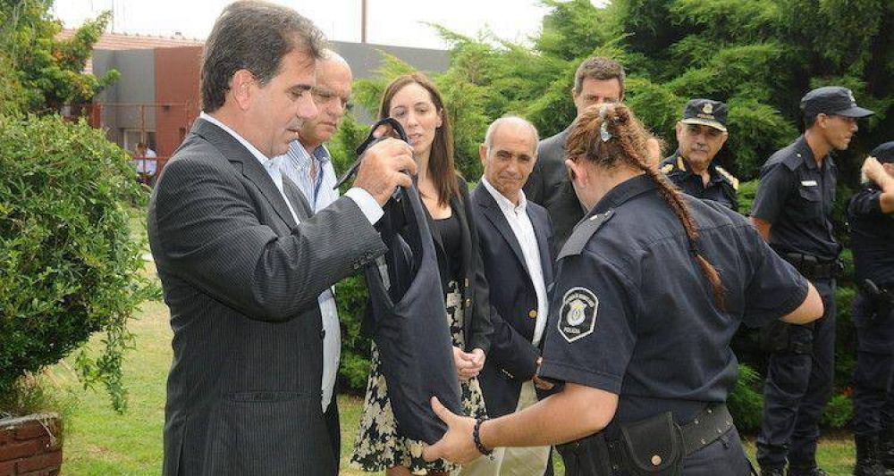 En dos meses, 629 polic�as bonaerenses fueron desplazados