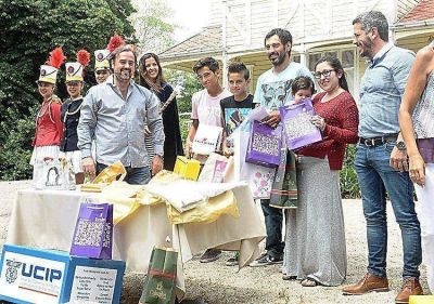 Giri qued� en el medio de sospechosas licitaciones