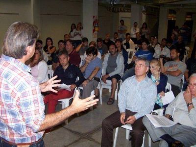 Empleados de Comercio firmaron acuerdo salarial