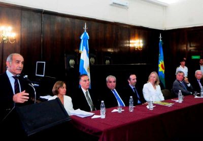 Salvador: �Hay que seguir trabajando para lograr una justicia independiente�