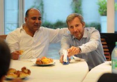 Manzur recibi� en su casa a Frigerio y respald� la gesti�n de Macri