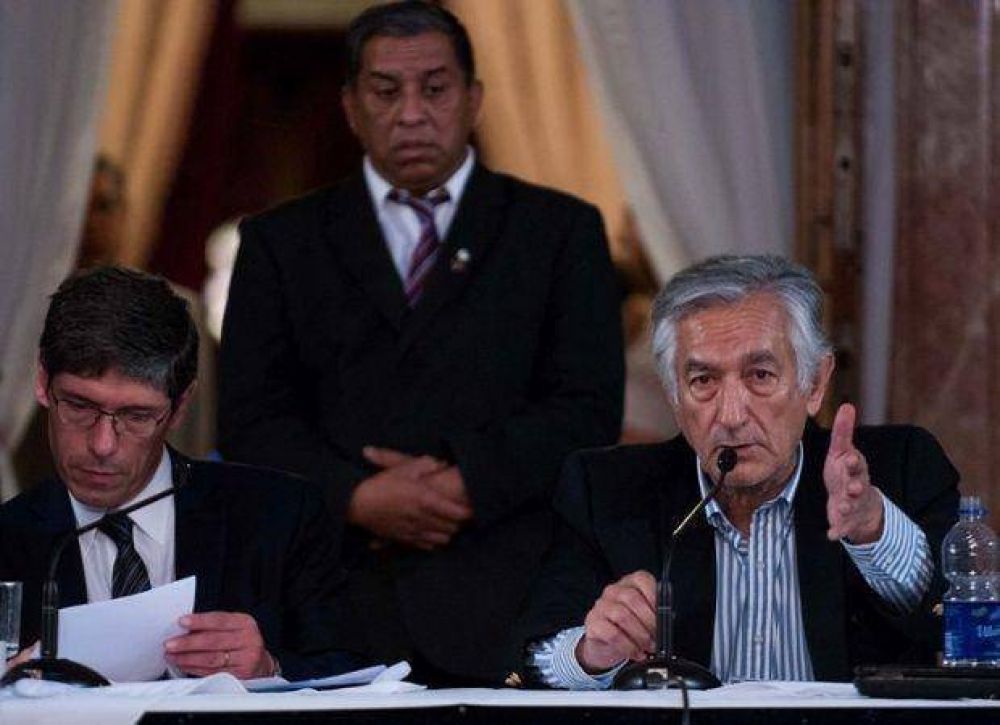 Alberto con definiciones picantes sobre la deuda y los buitres