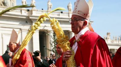 Papa Francisco en Domingo de Ramos: Renunciemos al ego�smo, al poder y a la fama