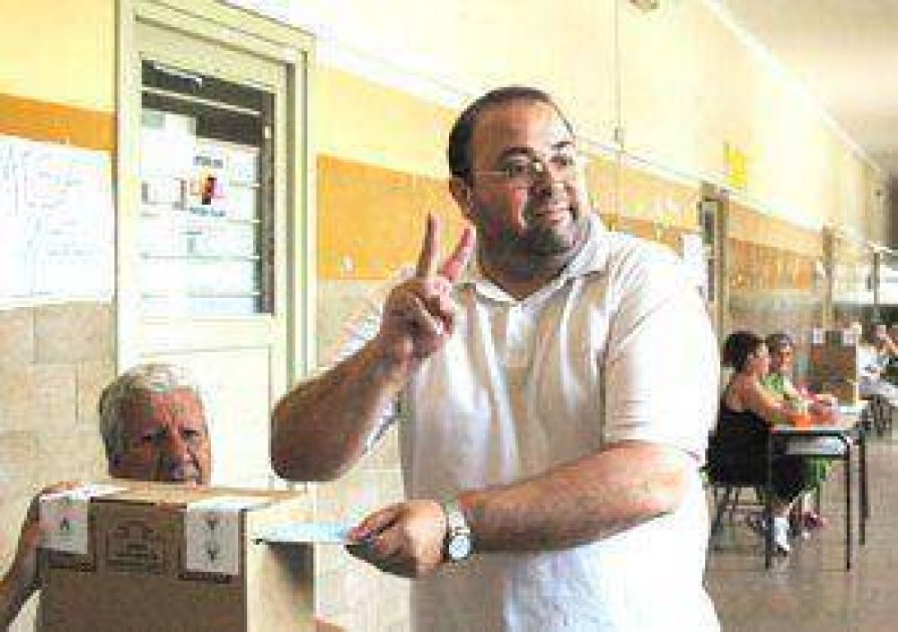 2500 nuevas fichas de afiliaci�n al PJ en Jun�n