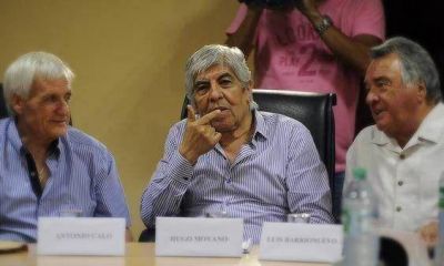 Si la CGT se reunifica, Moyano va con todo por la AFA