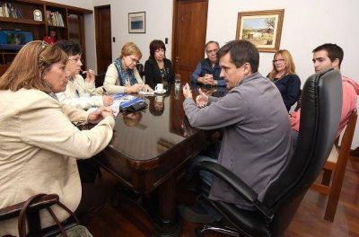 Altolaguirre se reuni� con integrantes del Rotary Club