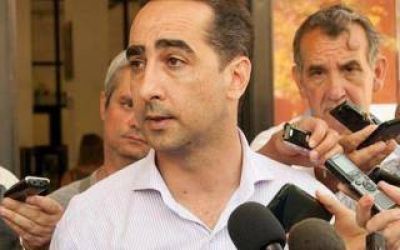 Mor�n: Tagliaferro otorgar� el 35% de aumento a municipales