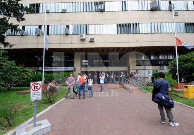 Ma�ana se depositar� la asignaci�n docente acordada en las paritarias, pero no hay fecha para el pago del FONID