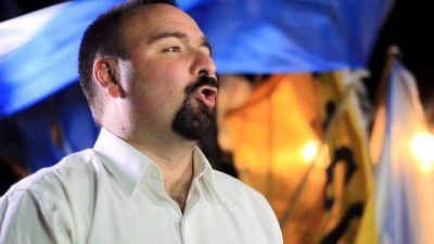 Ins�lito: ex candidato de Massa defiende a Bordet de sus diputados
