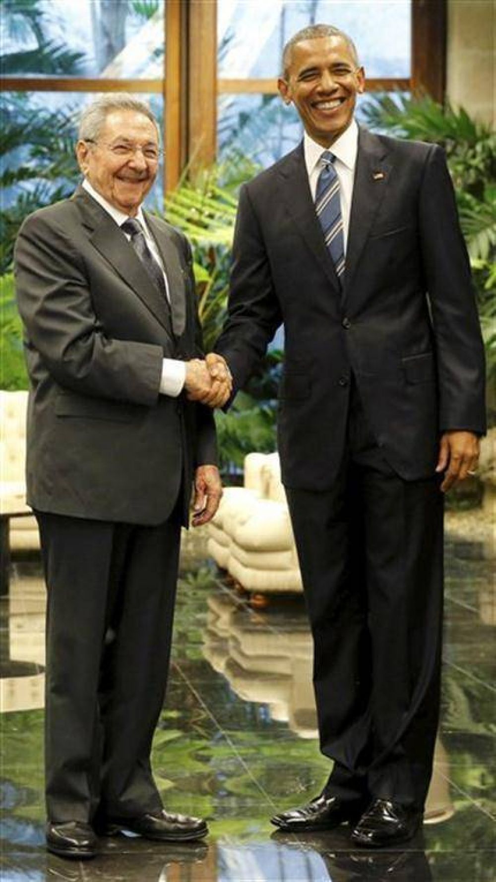 Obama y Castro marcan 