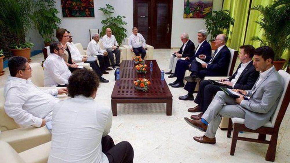 EEUU inst� a Colombia y a las FARC a 