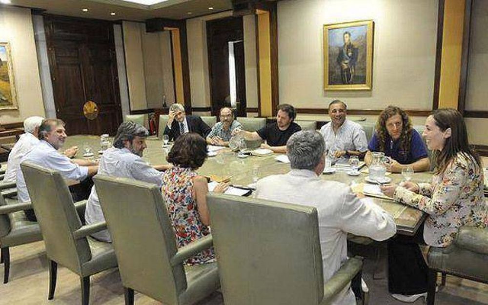Sin propuesta del Ejecutivo, pronostican un �conflicto prolongado�