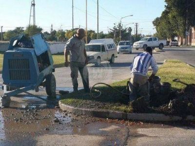 Obras Sanitarias resolvi� inconvenientes con bombas y realiza reparaciones