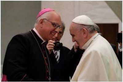 Mons. Olivera y los primeros legados del papa Francisco