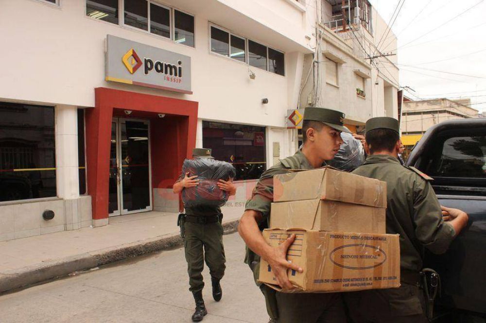 Gendarmer�a allan� la sede del PAMI y 16 farmacias en forma simult�nea