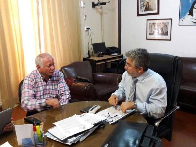 Jalile se reuni� con el ministro Guti�rrez
