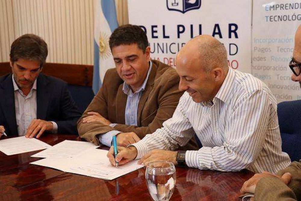 Jorge Macri y Ducot� acercan bocas de pago de Provincia Net a Pilar