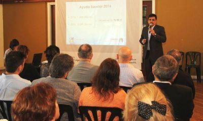 Vicente L�pez otorgar� bono de apoyo escolar a los municipales
