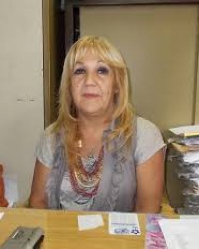 Ordenaron restituir a Marta Oliveros en su cargo