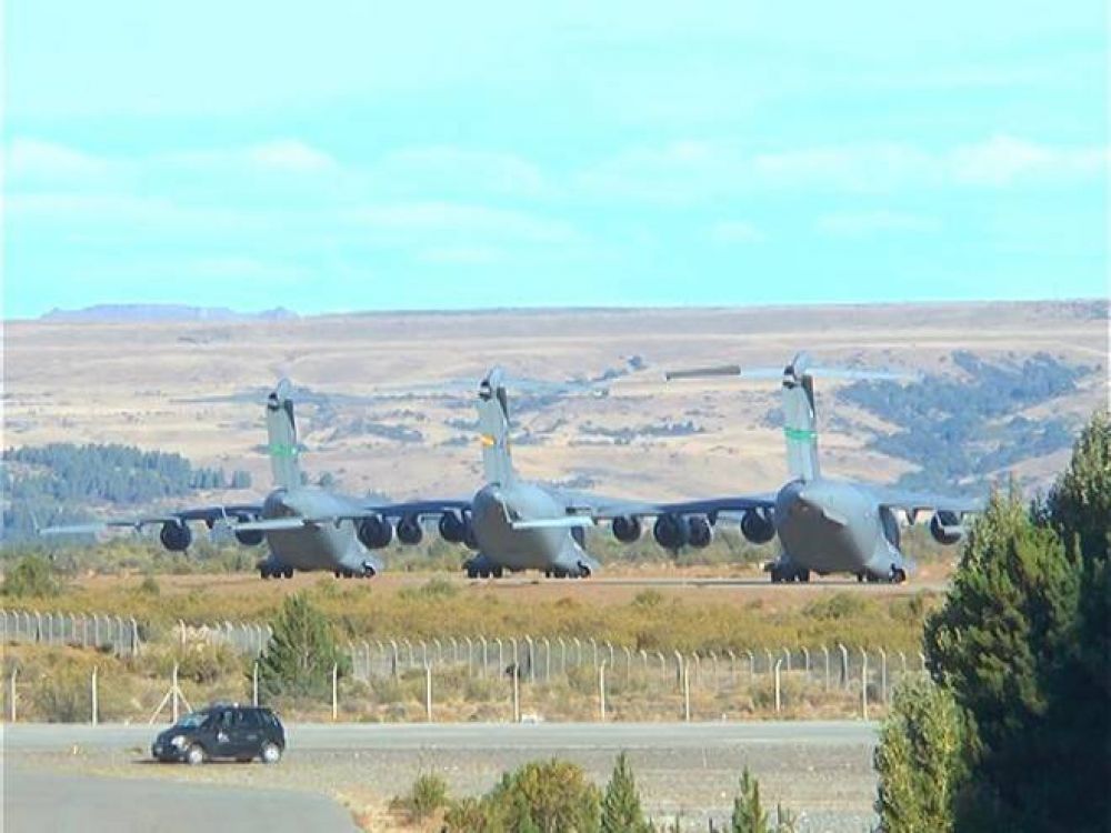 Cinco aviones estadounidenses aterrizaron en Bariloche por la visita de Obama