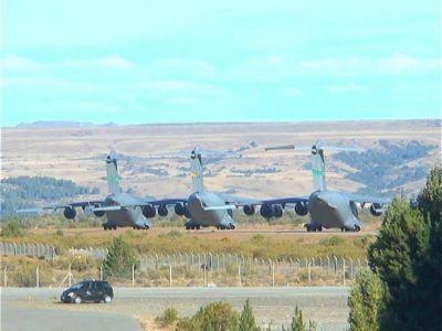 Cinco aviones estadounidenses aterrizaron en Bariloche por la visita de Obama