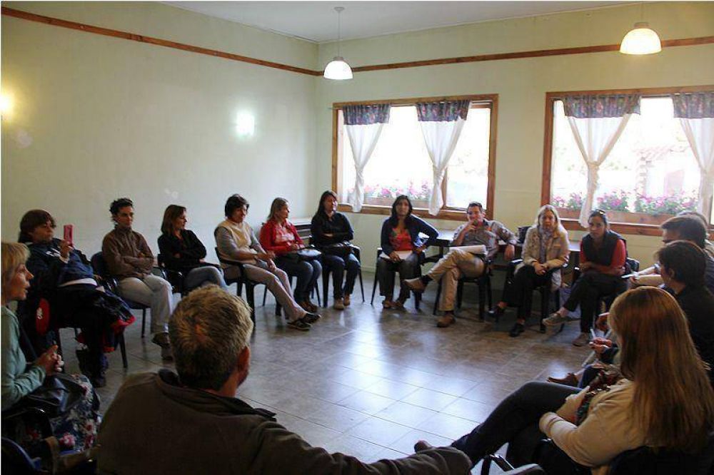 �Si la concentraci�n de la poblaci�n lo amerita, que una escuela est� cerca de otra no ser�a un impedimiento�