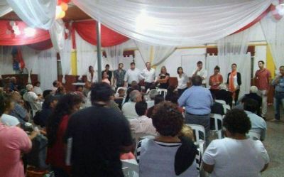 Vecinos de Derqui se reunieron con funcionarios municipales