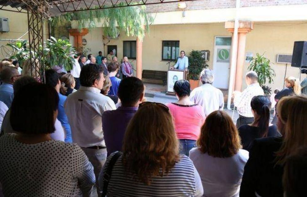 Capitanich encabez� oraci�n ecum�nica por la Pascua