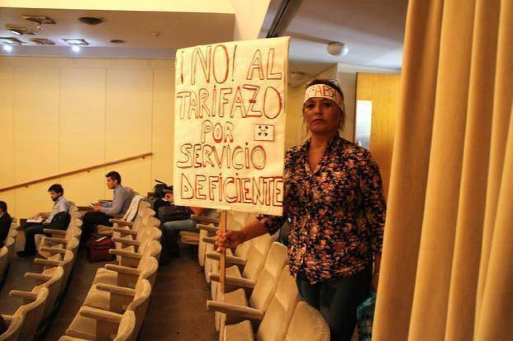 Tel�fono para el naranja... 