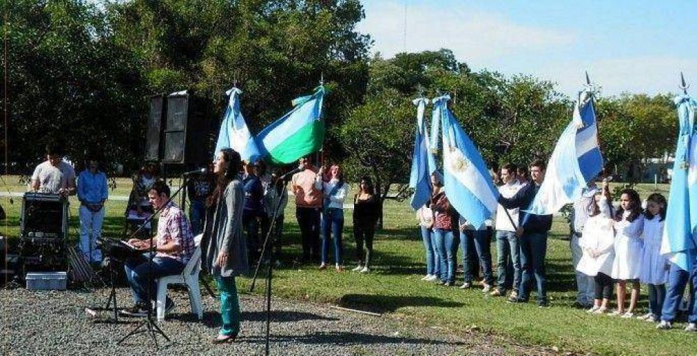 A 40 a�os del Golpe de Estado se llev� a cabo el acto oficial y una pintura colectiva