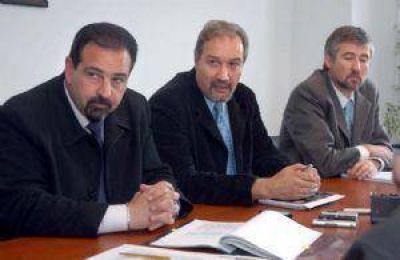 Luego de los roces, Ciurca prest� fondos a Saracco