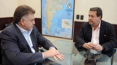 Weretilneck firm� con Naci�n un convenio por nuevas viviendas