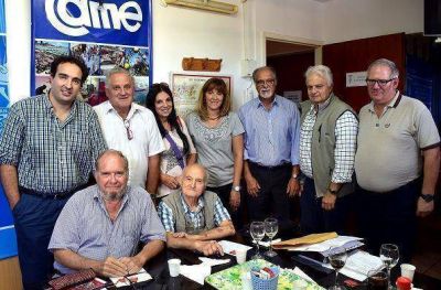 Ediles del FR se reunieron con la C�mara de Comercio de San Isidro