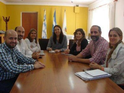 Representantes del Programa Inclusi�n Social se reunieron con directivos del INTA