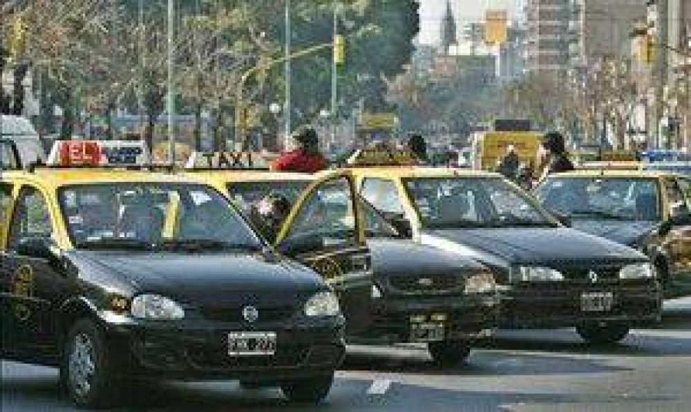 Crece la controversia tras la convocatoria de Uber a conductores argentinos