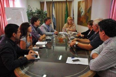 Los ministerios de Turismo y Educaci�n planifican proyectos conjuntos