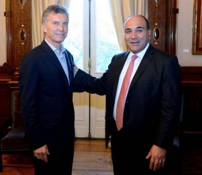 Manzur y Macri analizaron medidas para apuntalar la salida de productos de la regi�n