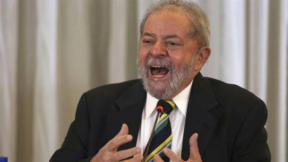 Lula confa en salvar a Dilma, pese a la salida del mayor aliado