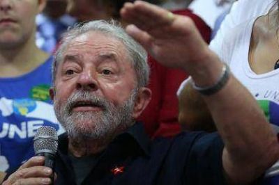 Lula compar� la �poca de su gobierno con la actual delantera del Barcelona