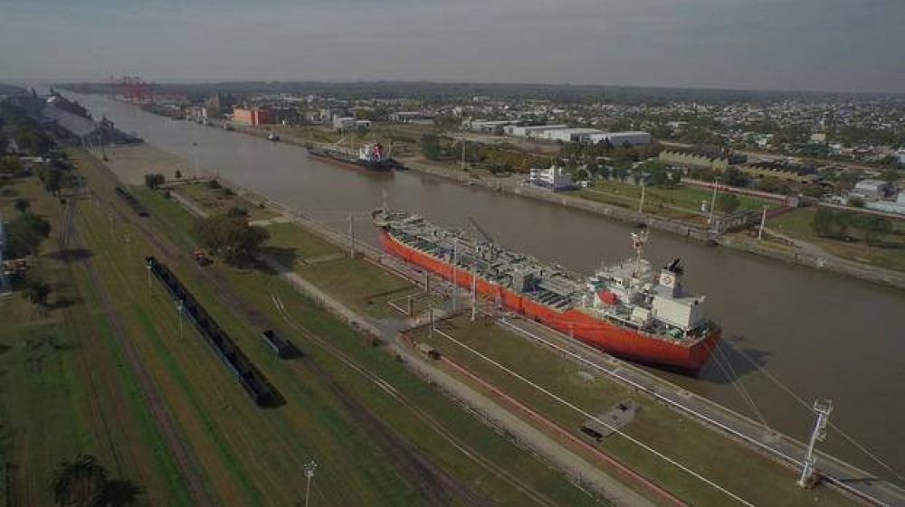 La terminal de contenedores del Puerto La Plata, al borde del cierre definitivo